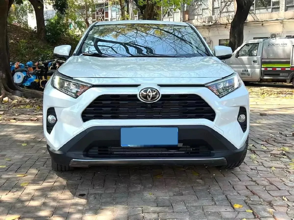 2020 Toyota RAV4 2.0L 171HP L4 CVT,autocango,china used car exporter,china ev exporter,chinese used car exporter,chinese used ev exporter