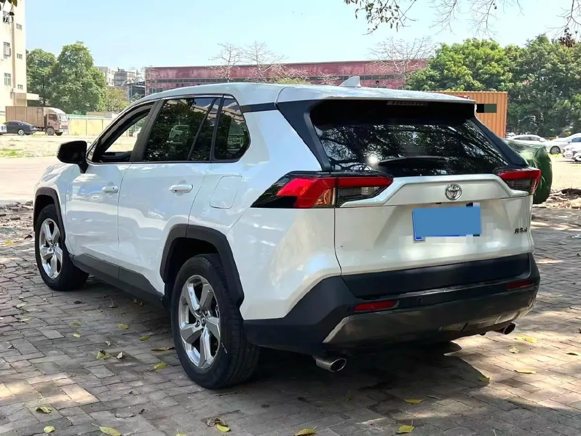 2020 Toyota RAV4 2.0L 171HP L4 CVT,autocango,china used car exporter,china ev exporter,chinese used car exporter,chinese used ev exporter