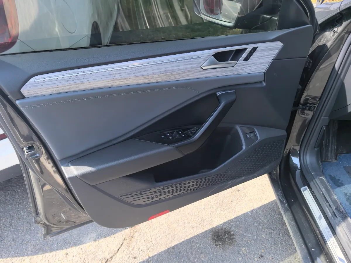 2023 Volkswagen Sagitar 1.5T 160HP L4 7DCT,autocango,china used car exporter,china ev exporter,chinese used car exporter,chinese used ev exporter