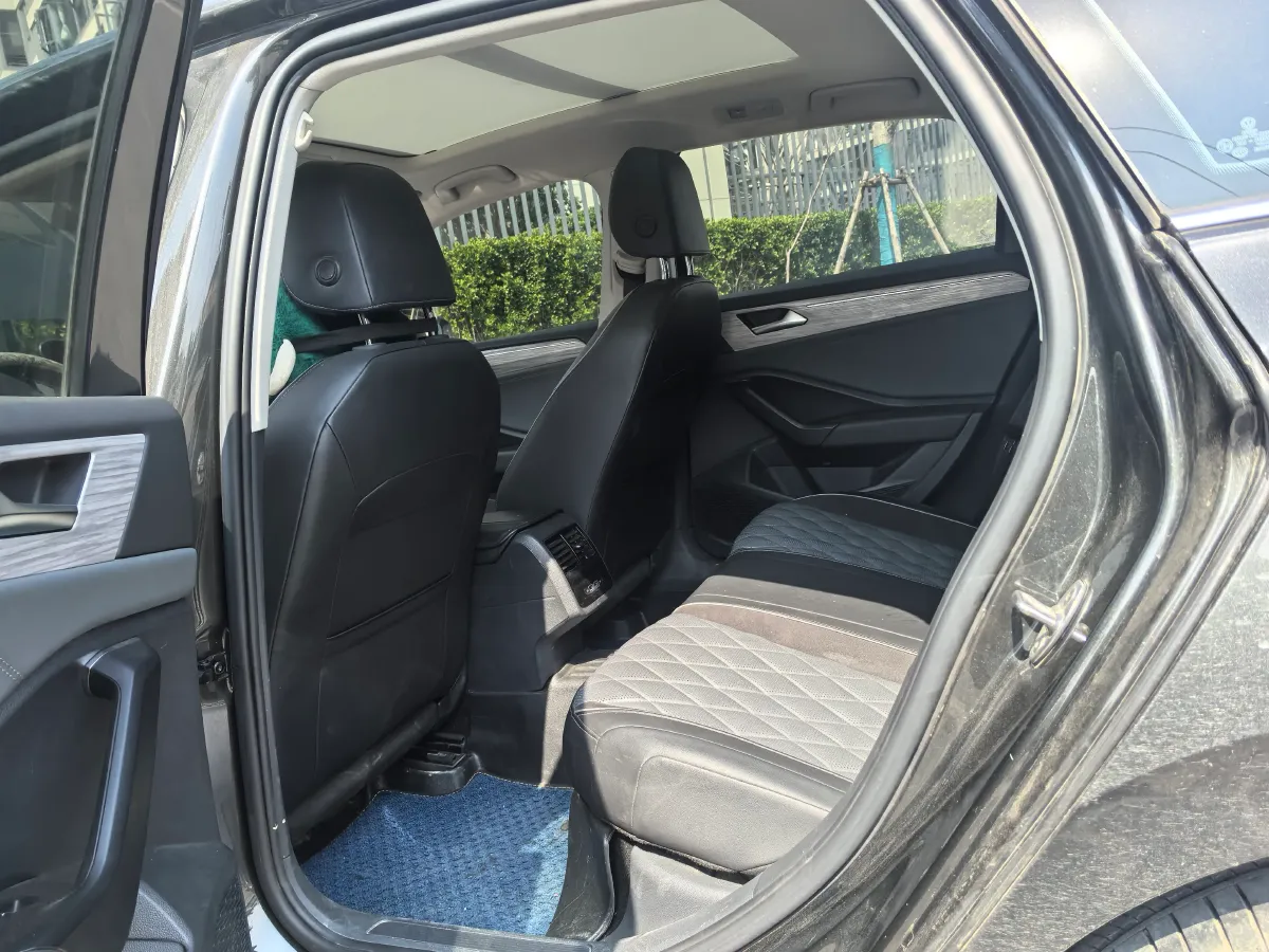 2023 Volkswagen Sagitar 1.5T 160HP L4 7DCT,autocango,china used car exporter,china ev exporter,chinese used car exporter,chinese used ev exporter