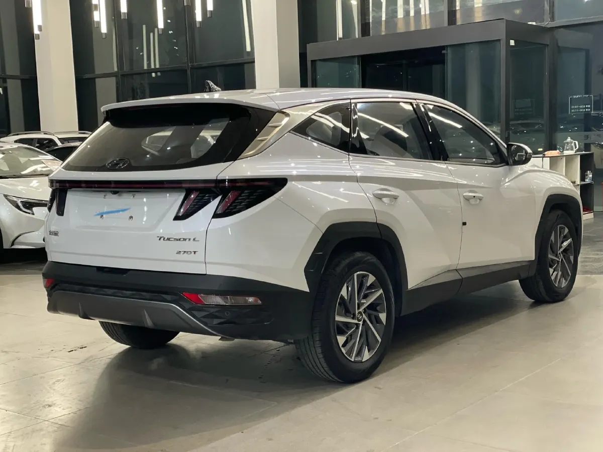 2021 Hyundai Tucson 1.5T 200HP L4 7DCT,autocango,china used car exporter,china ev exporter,chinese used car exporter,chinese used ev exporter