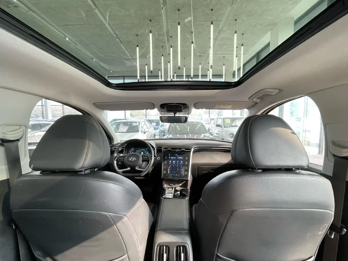 2021 Hyundai Tucson 1.5T 200HP L4 7DCT,autocango,china used car exporter,china ev exporter,chinese used car exporter,chinese used ev exporter