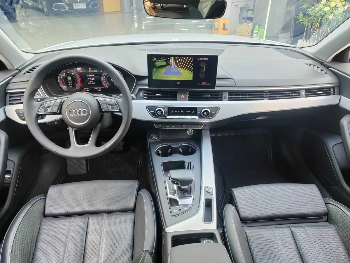 2020 Audi A4L 2.0T 190HP L4 7DCT,autocango,china used car exporter,china ev exporter,chinese used car exporter,chinese used ev exporter