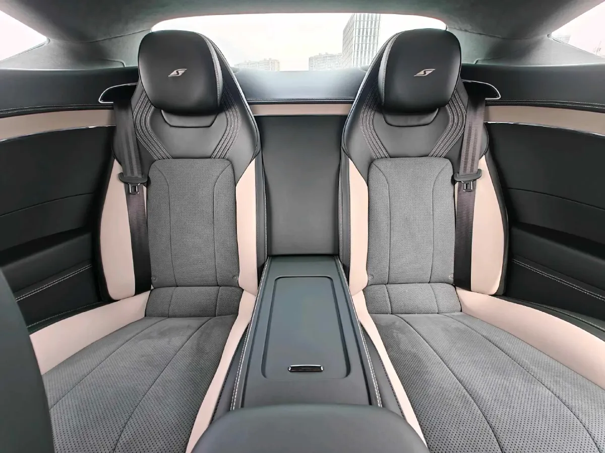 2023 Bentley Continental 4.0T 549HP V8 8DCT,autocango,china used car exporter,china ev exporter,chinese used car exporter,chinese used ev exporter