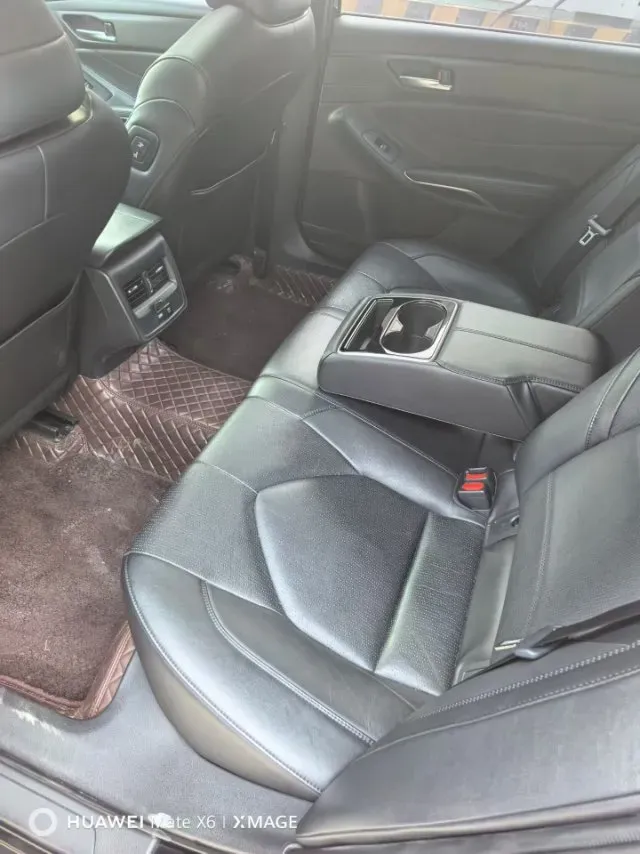 2019 Toyota Avalon 2.0L 178HP L4 CVT,autocango,china used car exporter,china ev exporter,chinese used car exporter,chinese used ev exporter