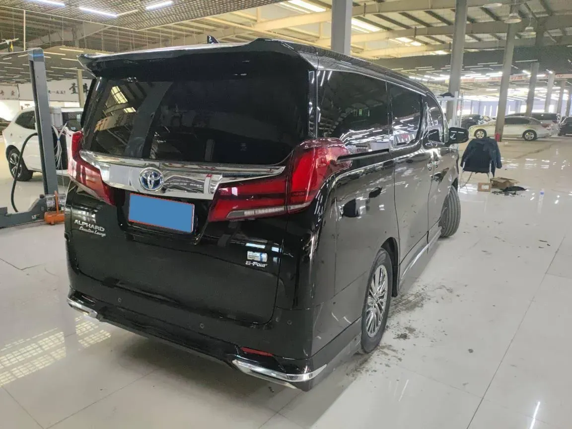 2021 Toyota Alphard 2.5L 117HP L4 E-CVT Hybrid,autocango,china used car exporter,china ev exporter,chinese used car exporter,chinese used ev exporter