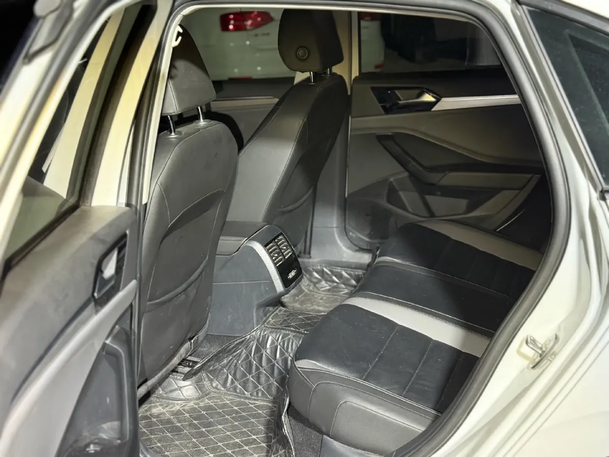 2019 Volkswagen Tharu 1.4T 150HP L4 7DCT,autocango,china used car exporter,china ev exporter,chinese used car exporter,chinese used ev exporter