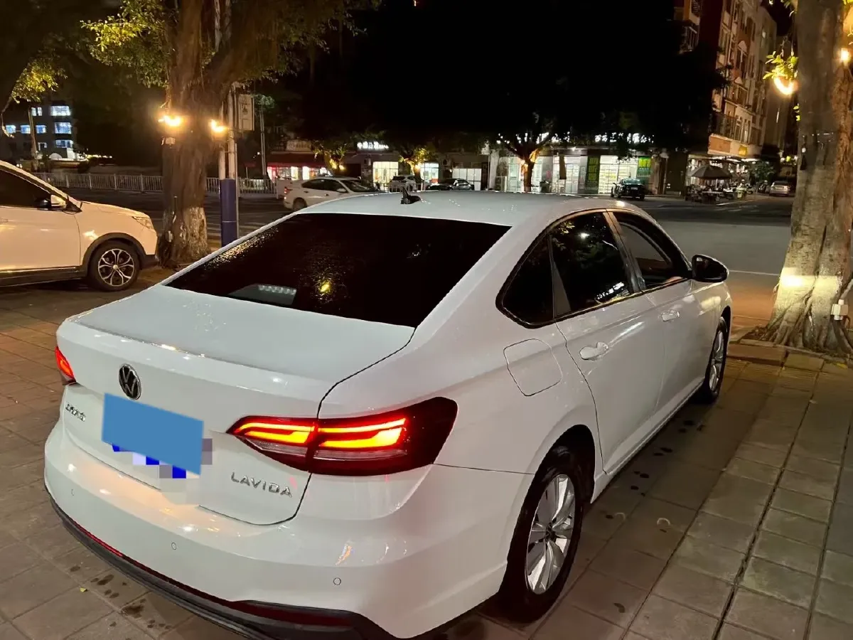 2023 Volkswagen Lavida 1.5L 113HP L4 6AT,autocango,china used car exporter,china ev exporter,chinese used car exporter,chinese used ev exporter