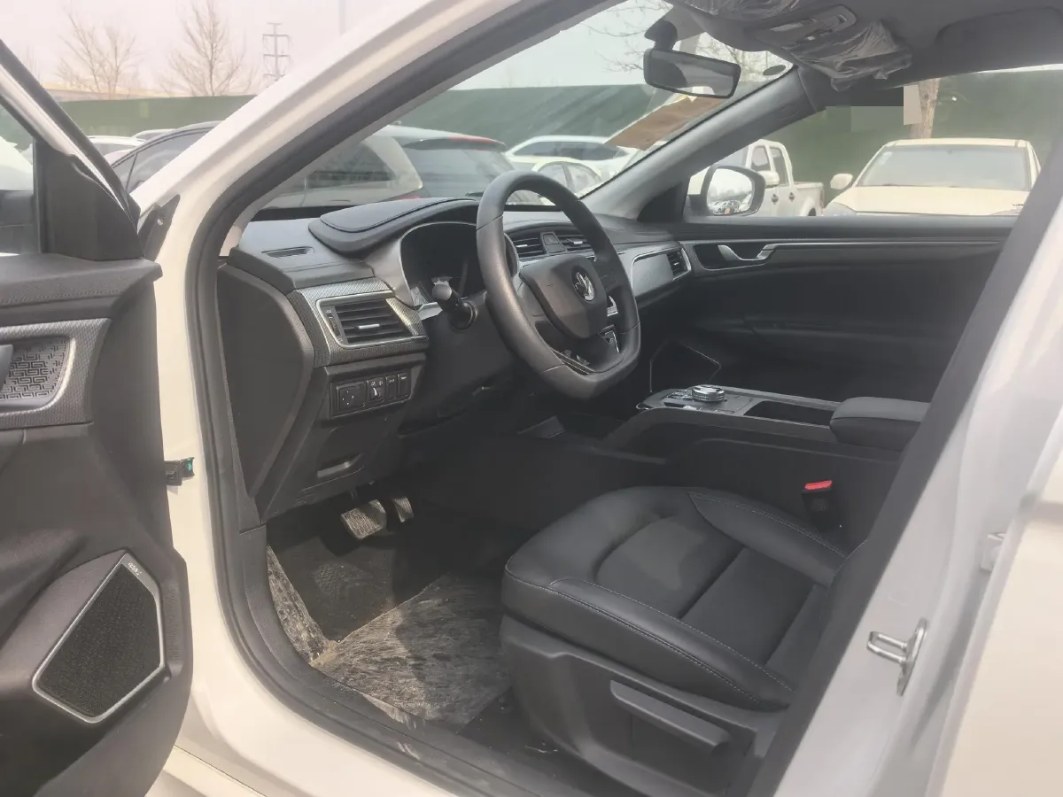 2023 Livan Maple 60s BEV 52.56KWH,autocango,china used car exporter,china ev exporter,chinese used car exporter,chinese used ev exporter