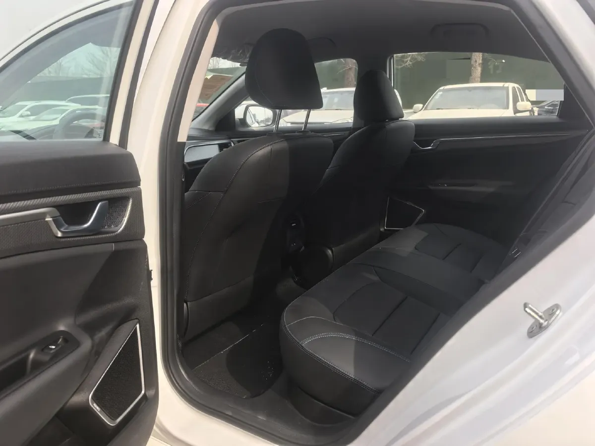 2023 Livan Maple 60s BEV 52.56KWH,autocango,china used car exporter,china ev exporter,chinese used car exporter,chinese used ev exporter