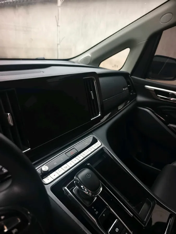 2023 GAC Trumpchi M8 2.0T 252HP L4 8AT,autocango,china used car exporter,china ev exporter,chinese used car exporter,chinese used ev exporter