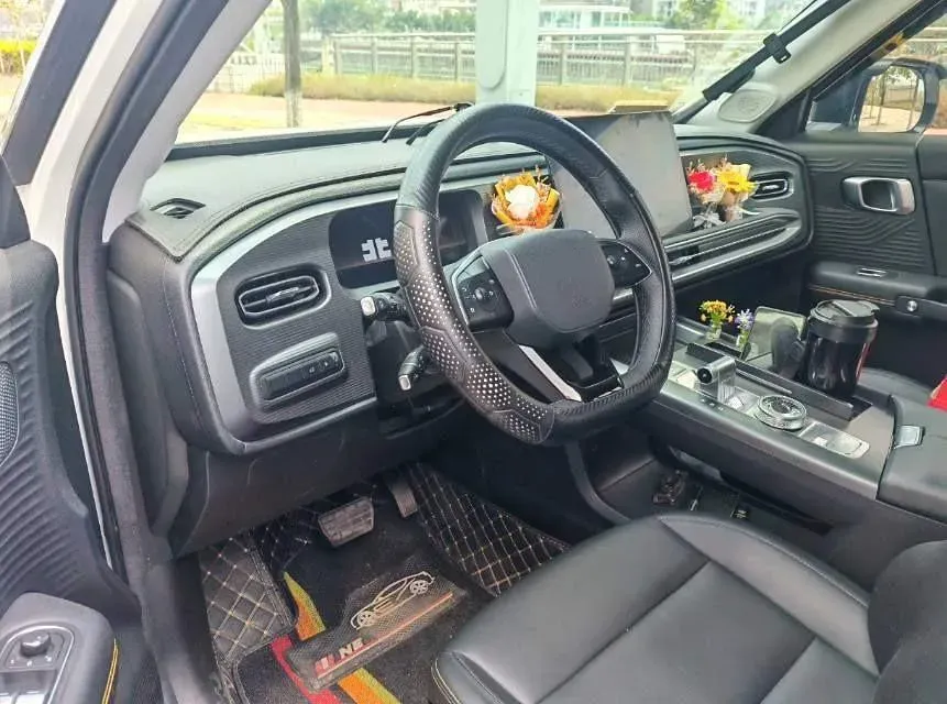 2024 Beijing BJ30 1.5T 188HP L4 7DCT,autocango,china used car exporter,china ev exporter,chinese used car exporter,chinese used ev exporter