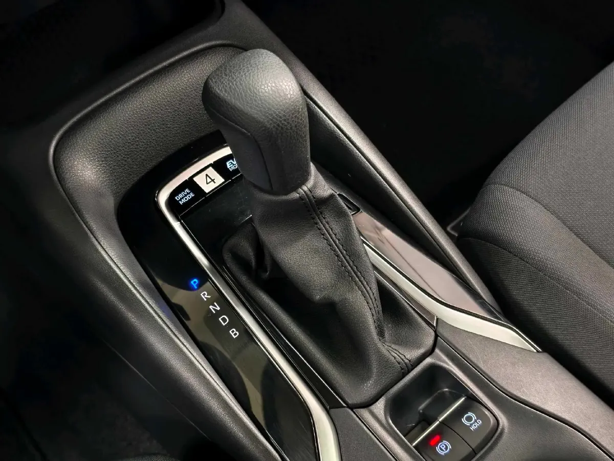 2019 Toyota Corolla 1.8L 98HP L4 E-CVT Hybrid,autocango,china used car exporter,china ev exporter,chinese used car exporter,chinese used ev exporter