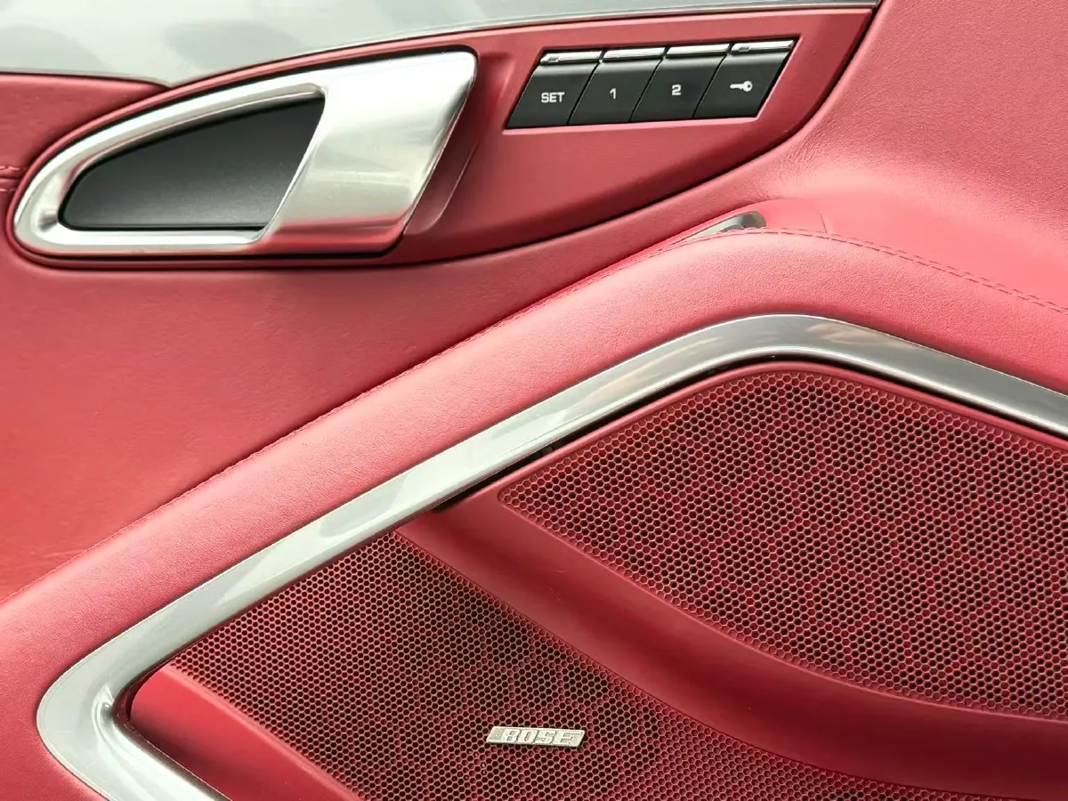 2020 Porsche 718 2.0T 250HP H4 7DCT,autocango,china used car exporter,china ev exporter,chinese used car exporter,chinese used ev exporter