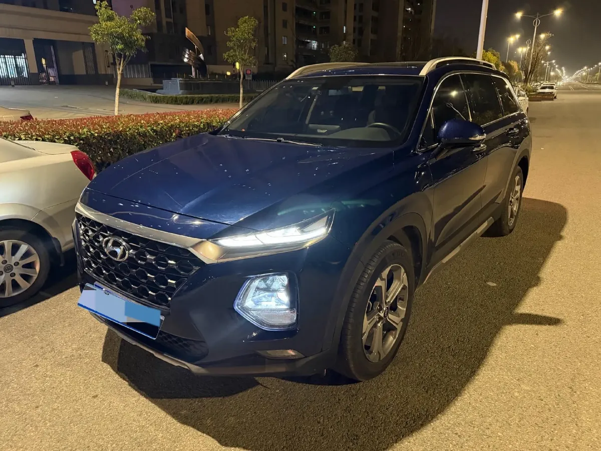 2019 Hyundai Santafe 2.0T 240HP L4 8AT,autocango,china used car exporter,china ev exporter,chinese used car exporter,chinese used ev exporter