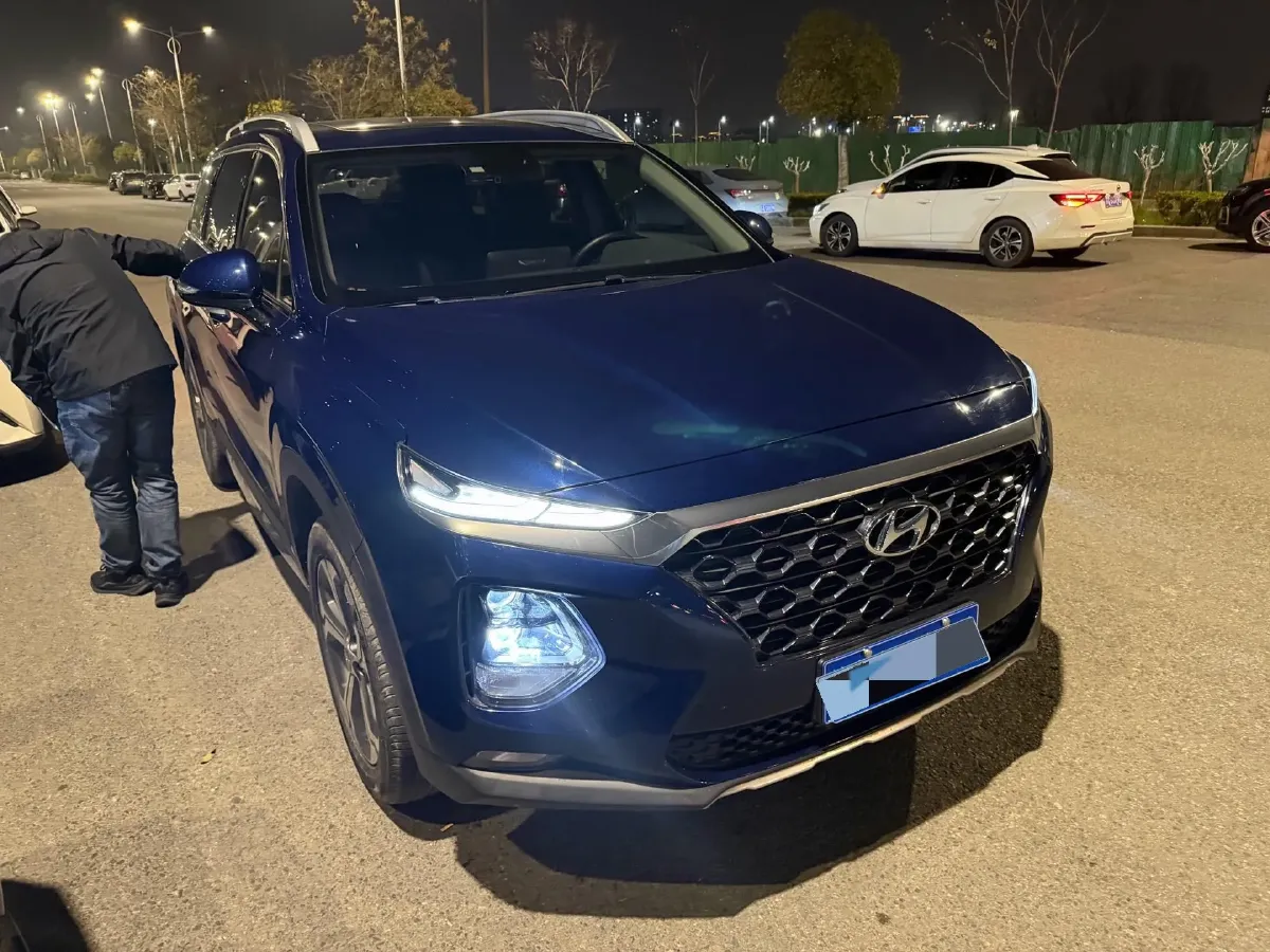 2019 Hyundai Santafe 2.0T 240HP L4 8AT,autocango,china used car exporter,china ev exporter,chinese used car exporter,chinese used ev exporter