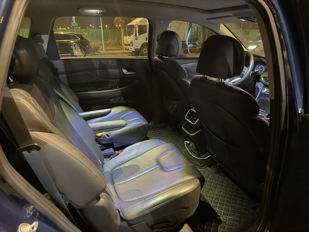 2019 Hyundai Santafe 2.0T 240HP L4 8AT,autocango,china used car exporter,china ev exporter,chinese used car exporter,chinese used ev exporter