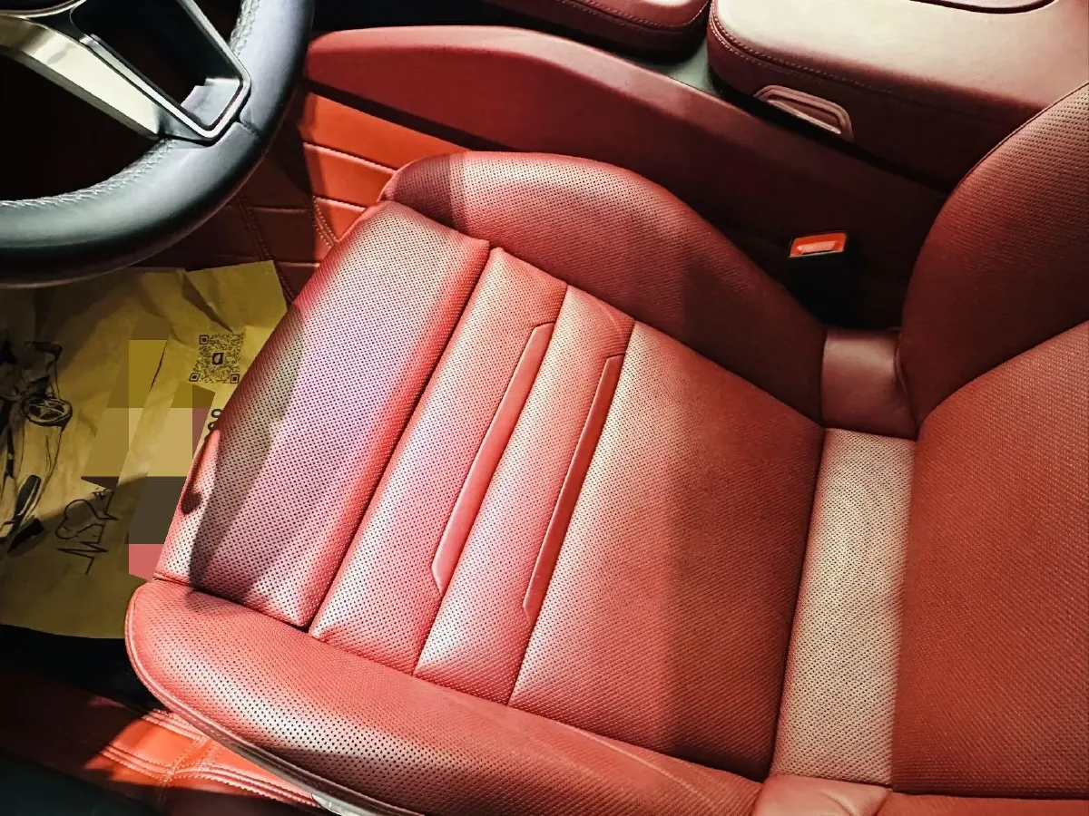 2017 BMW X6 3.0T 306HP L6 8AT,autocango,china used car exporter,china ev exporter,chinese used car exporter,chinese used ev exporter