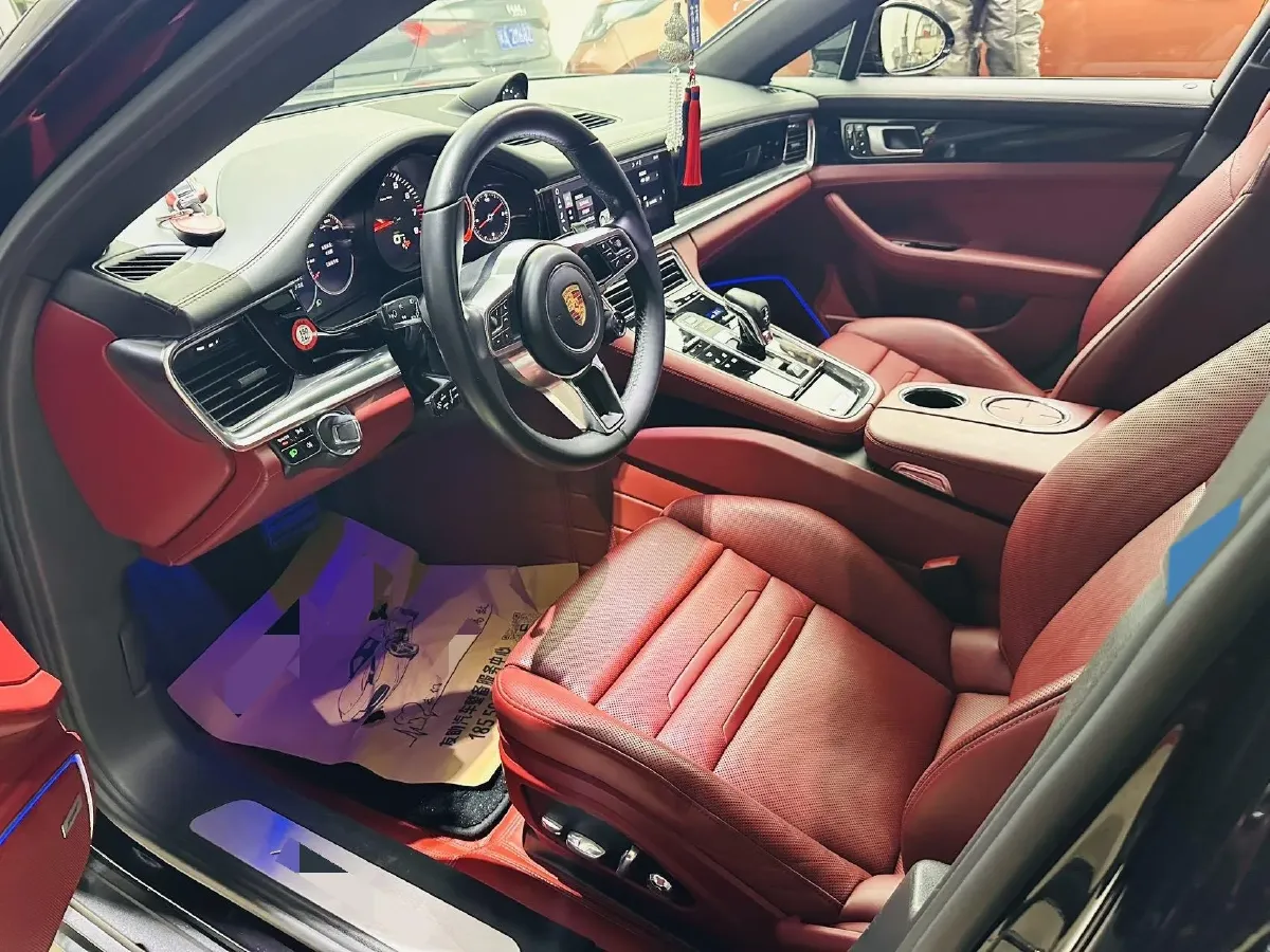 2017 BMW X6 3.0T 306HP L6 8AT,autocango,china used car exporter,china ev exporter,chinese used car exporter,chinese used ev exporter