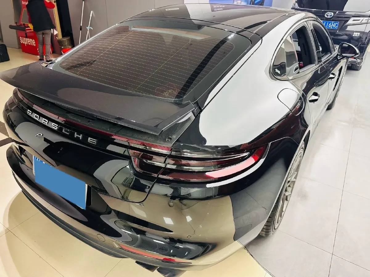 2017 BMW X6 3.0T 306HP L6 8AT,autocango,china used car exporter,china ev exporter,chinese used car exporter,chinese used ev exporter