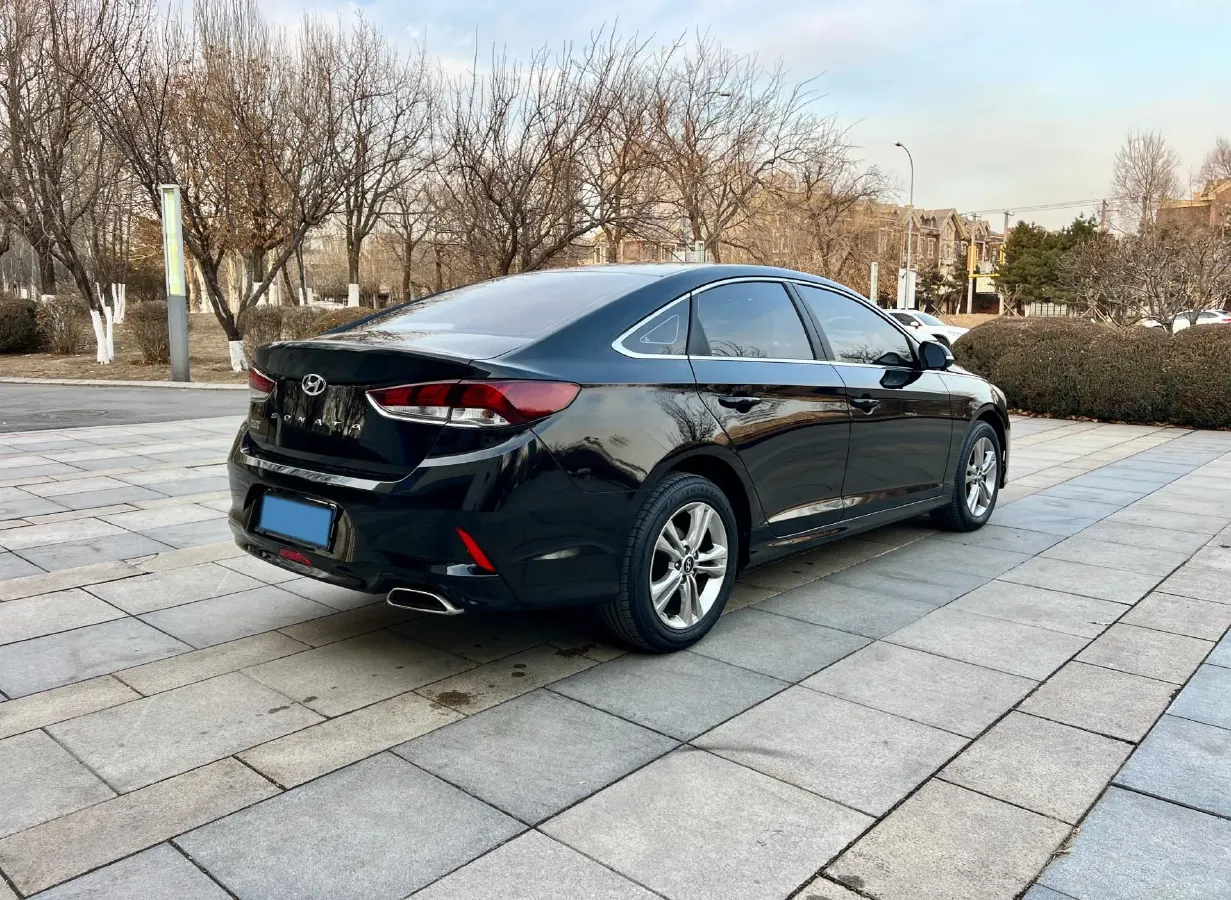 2017 Hyundai Sonata 2.0L 160HP L4 6AT,autocango,china used car exporter,china ev exporter,chinese used car exporter,chinese used ev exporter