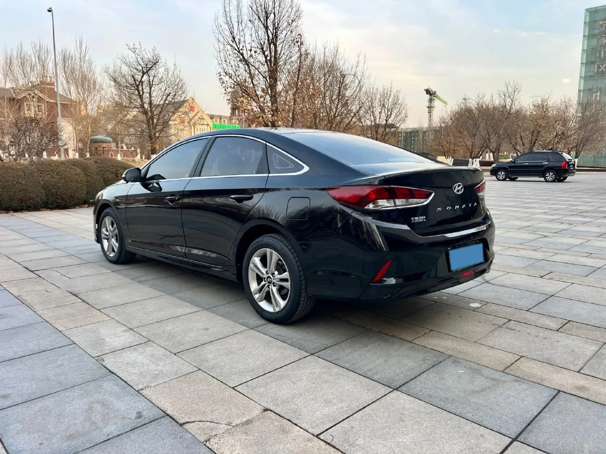 2017 Hyundai Sonata 2.0L 160HP L4 6AT,autocango,china used car exporter,china ev exporter,chinese used car exporter,chinese used ev exporter