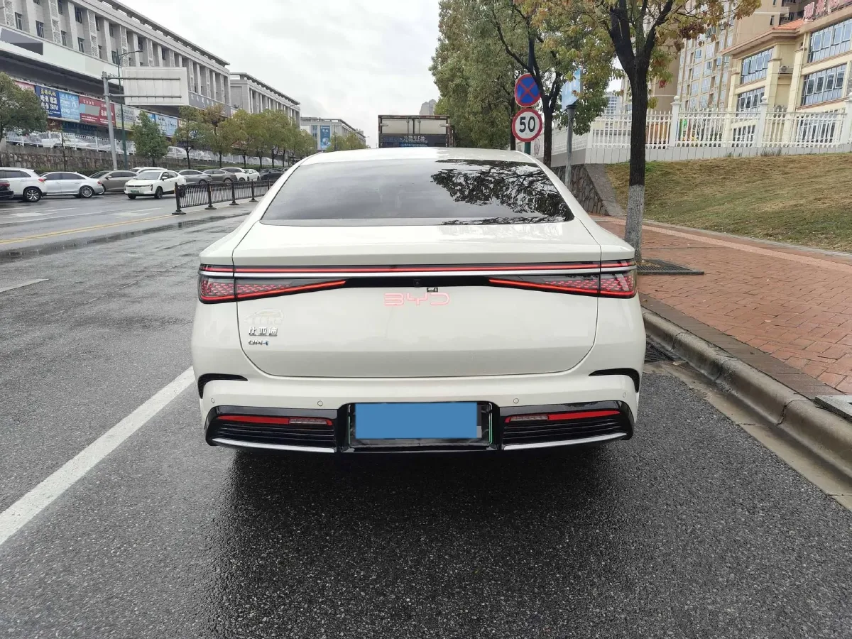 2025 BYD Seal07 DM-i 1.5L 101HP L4 E-CVT PHEV 17.6KWH,autocango,china used car exporter,china ev exporter,chinese used car exporter,chinese used ev exporter