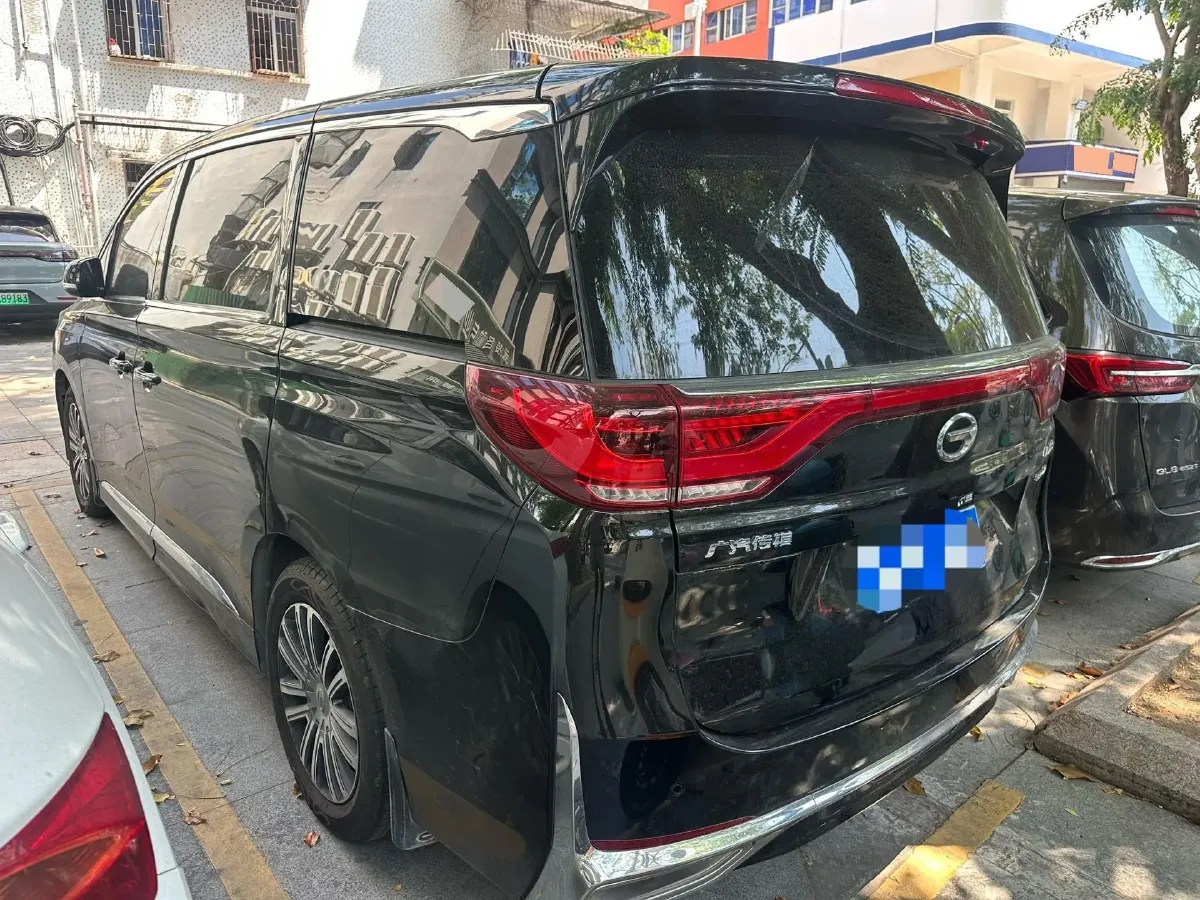 2021 GAC Trumpchi M8 2.0T 252HP L4 8AT,autocango,china used car exporter,china ev exporter,chinese used car exporter,chinese used ev exporter