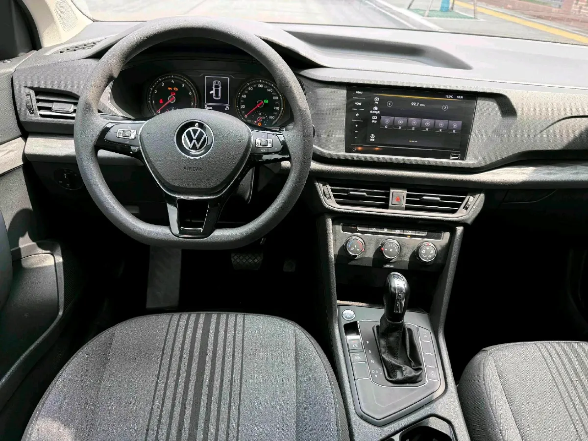 2021 Volkswagen Tharu 1.4T 150HP L4 7DCT,autocango,china used car exporter,china ev exporter,chinese used car exporter,chinese used ev exporter