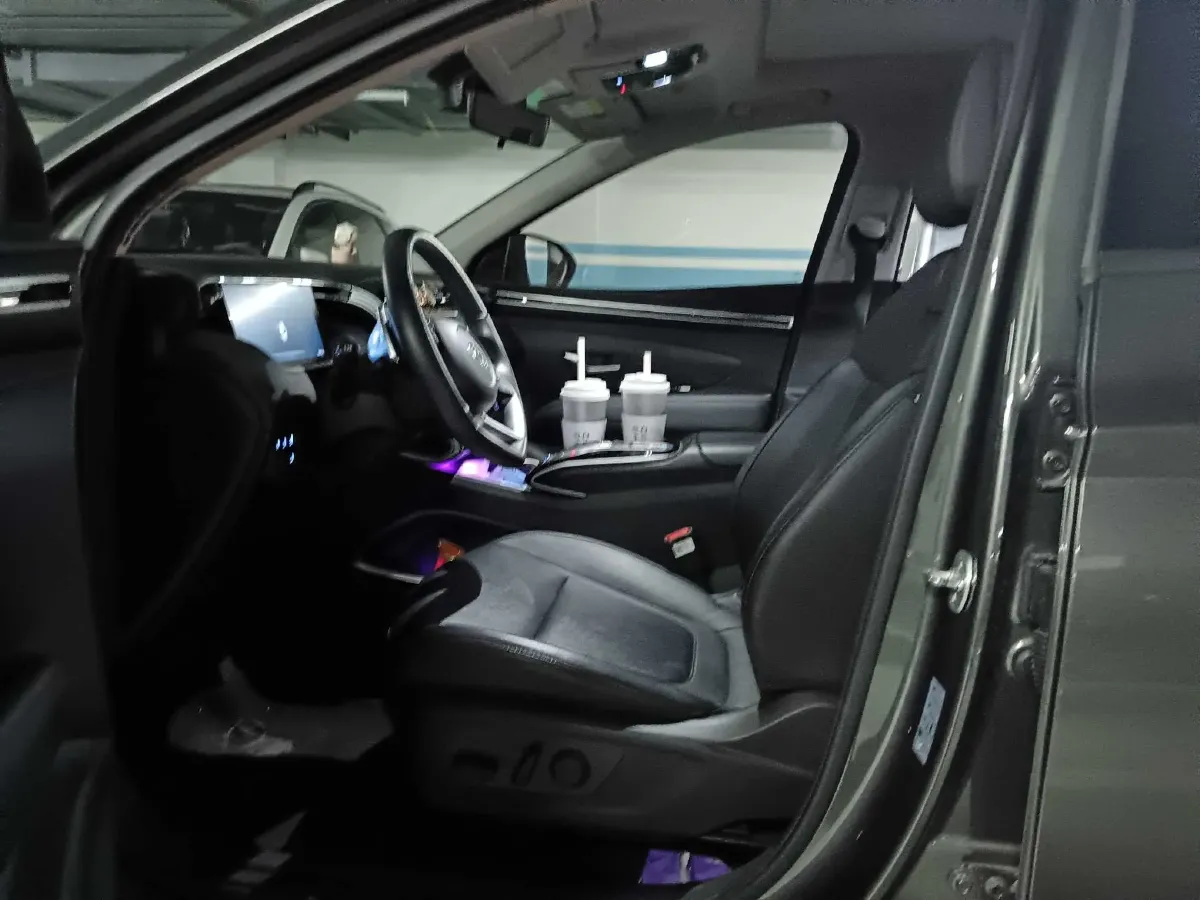 2021 Hyundai Tucson 1.5T 200HP L4 7DCT,autocango,china used car exporter,china ev exporter,chinese used car exporter,chinese used ev exporter