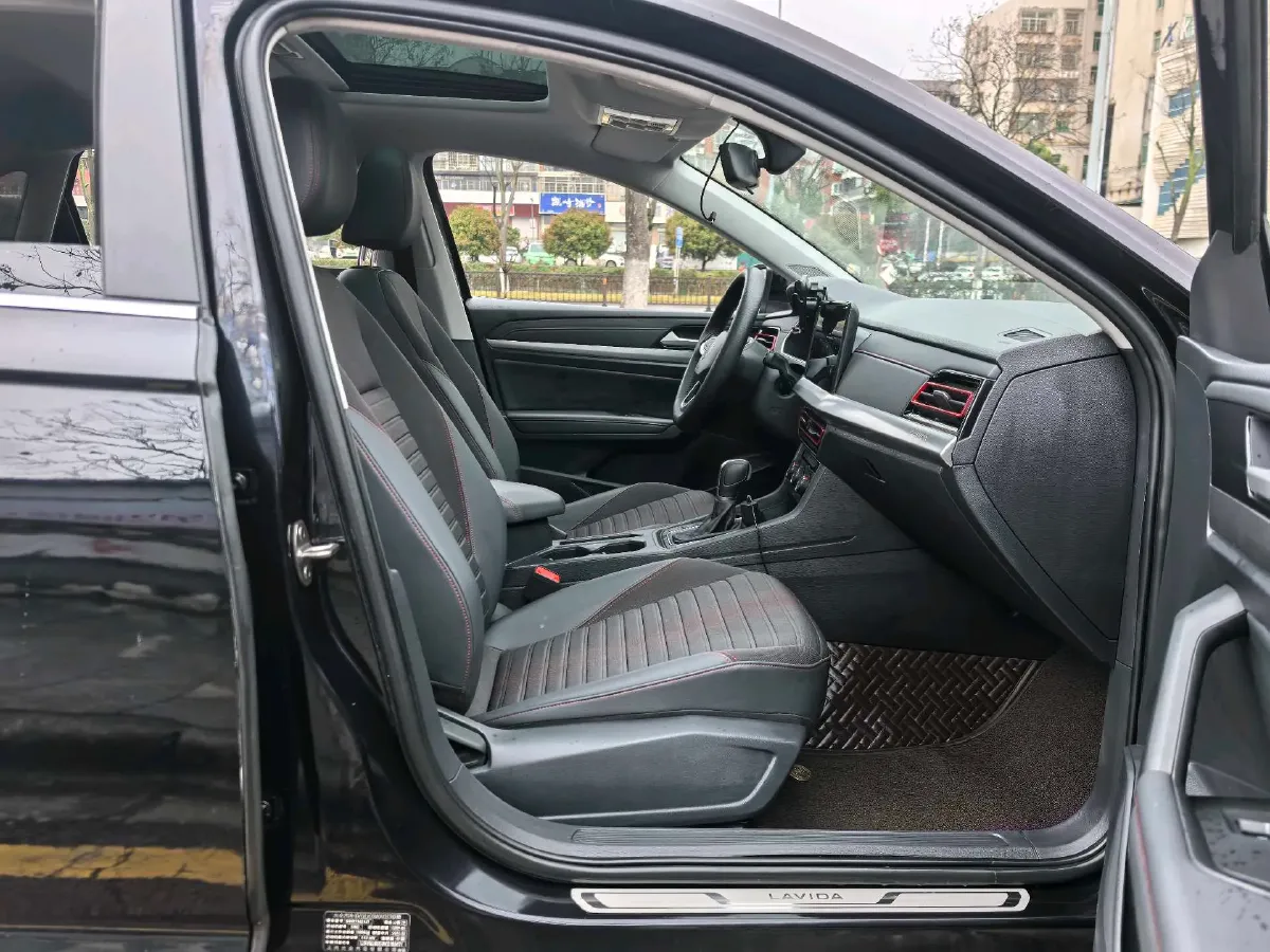 2023 Volkswagen Lavida 1.4T 150HP L4 7DCT,autocango,china used car exporter,china ev exporter,chinese used car exporter,chinese used ev exporter