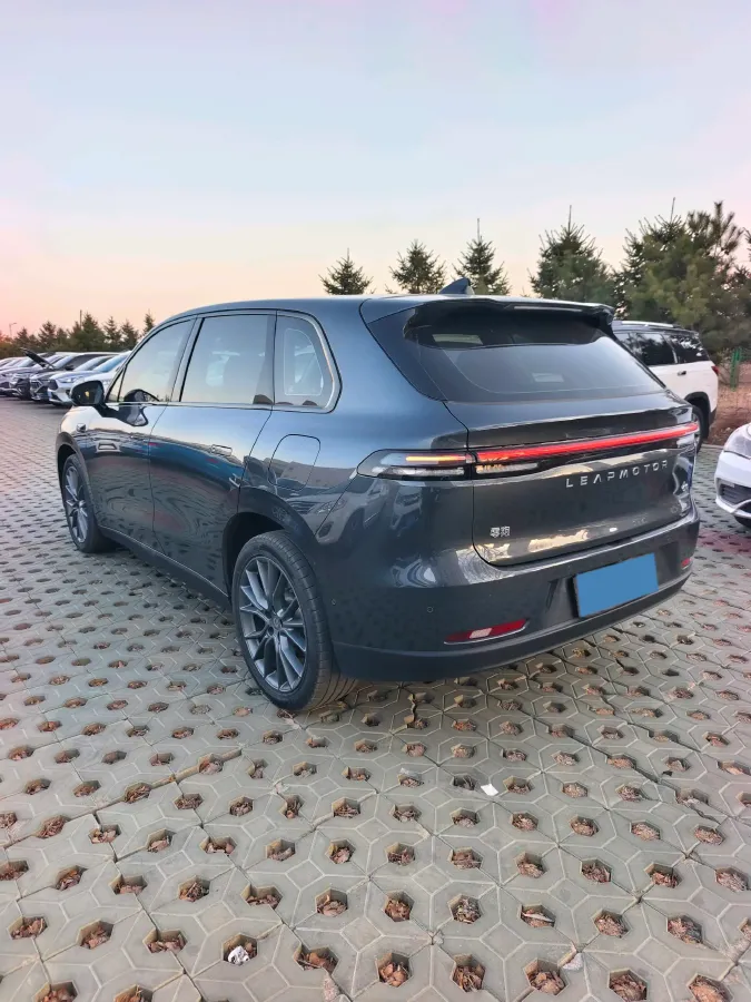 2024 Leapmotor C10 BEV 69.9KWH,autocango,china used car exporter,china ev exporter,chinese used car exporter,chinese used ev exporter