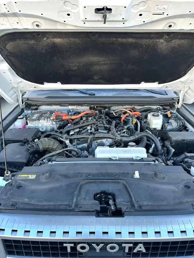 2025 Toyota Land Cruiser Prado 2.4T 282HP L4 8AT Hybrid 5.1KWH,autocango,china used car exporter,china ev exporter,chinese used car exporter,chinese used ev exporter