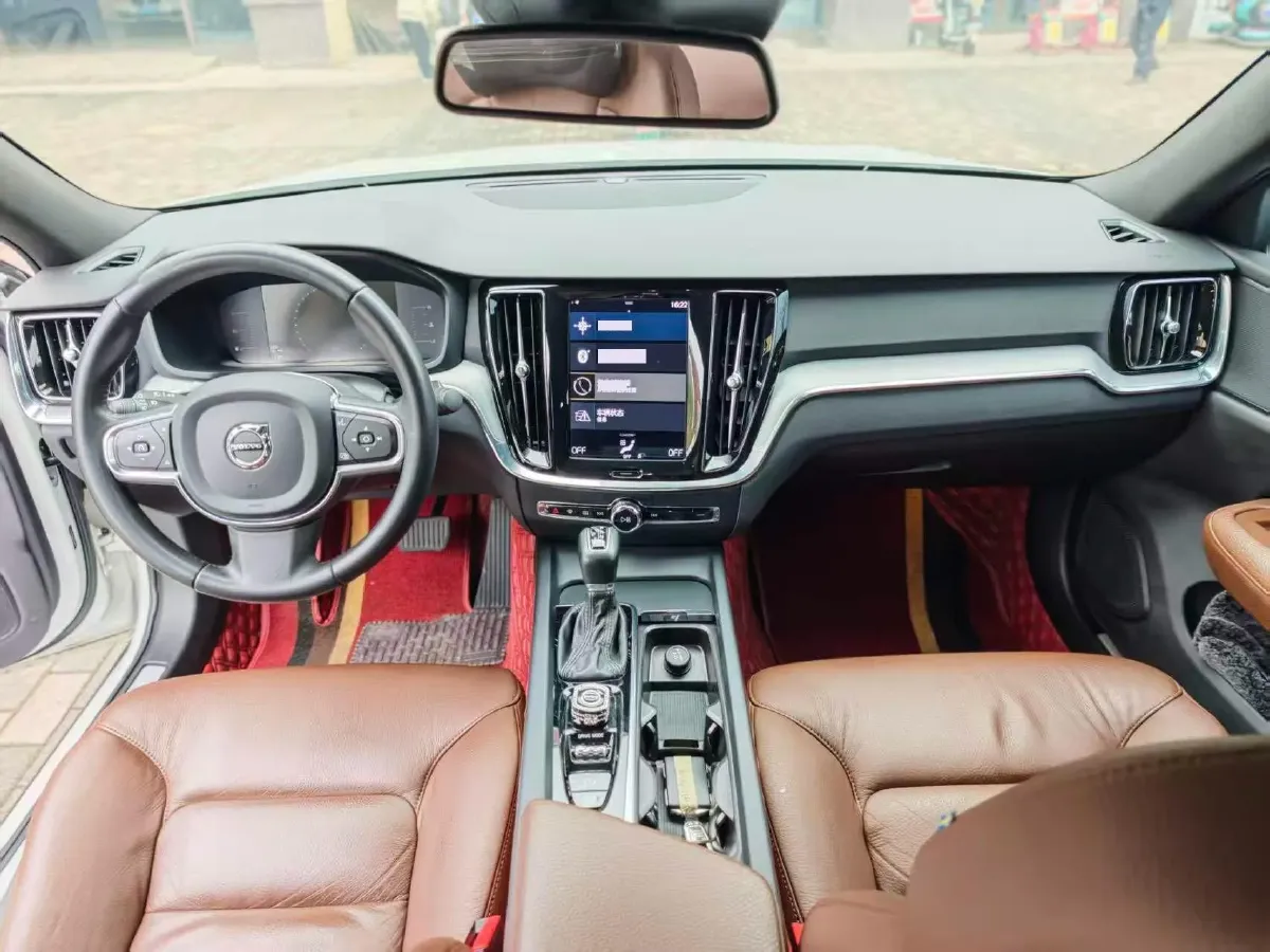 2021 Volvo S60 2.0T 190HP L4 8AT,autocango,china used car exporter,china ev exporter,chinese used car exporter,chinese used ev exporter