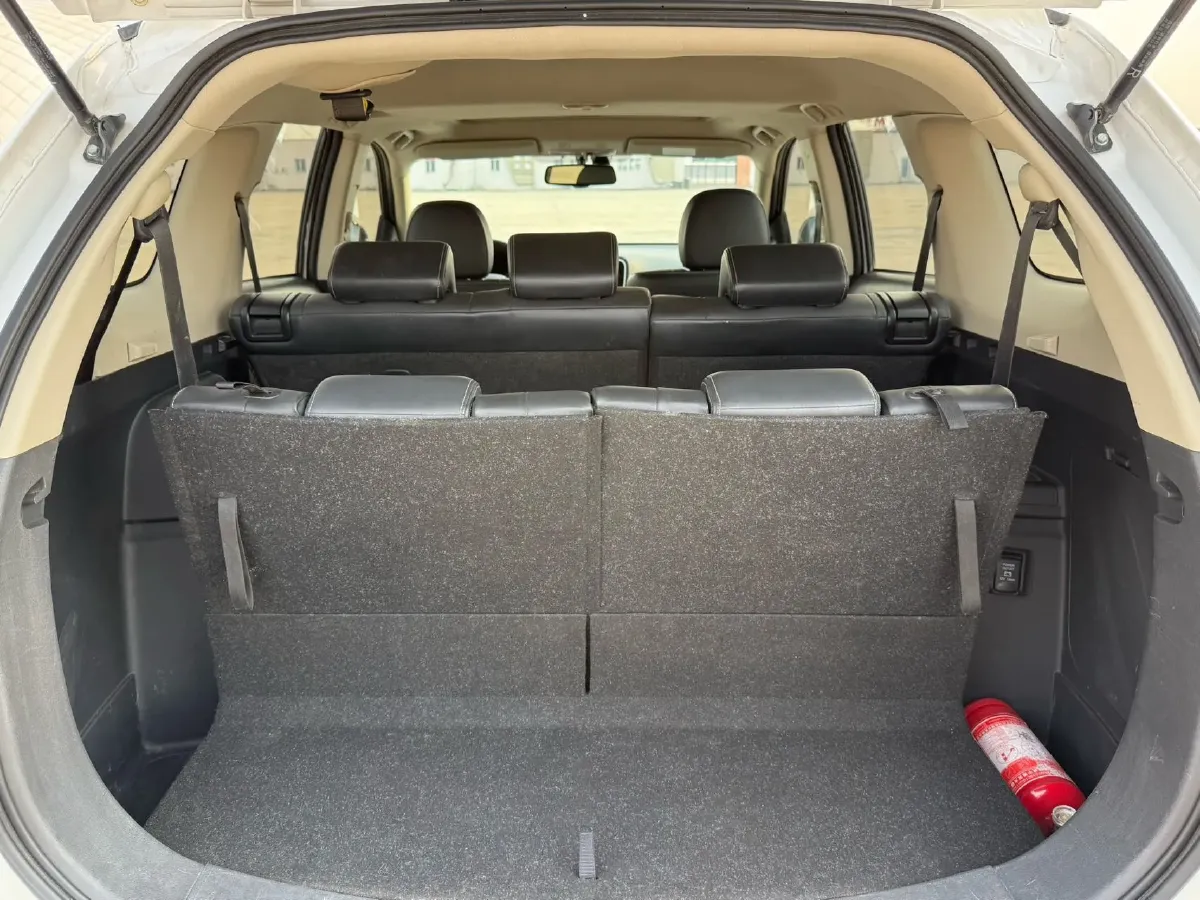 2021 Mitsubishi Outlander 2.0L 166HP L4 CVT,autocango,china used car exporter,china ev exporter,chinese used car exporter,chinese used ev exporter