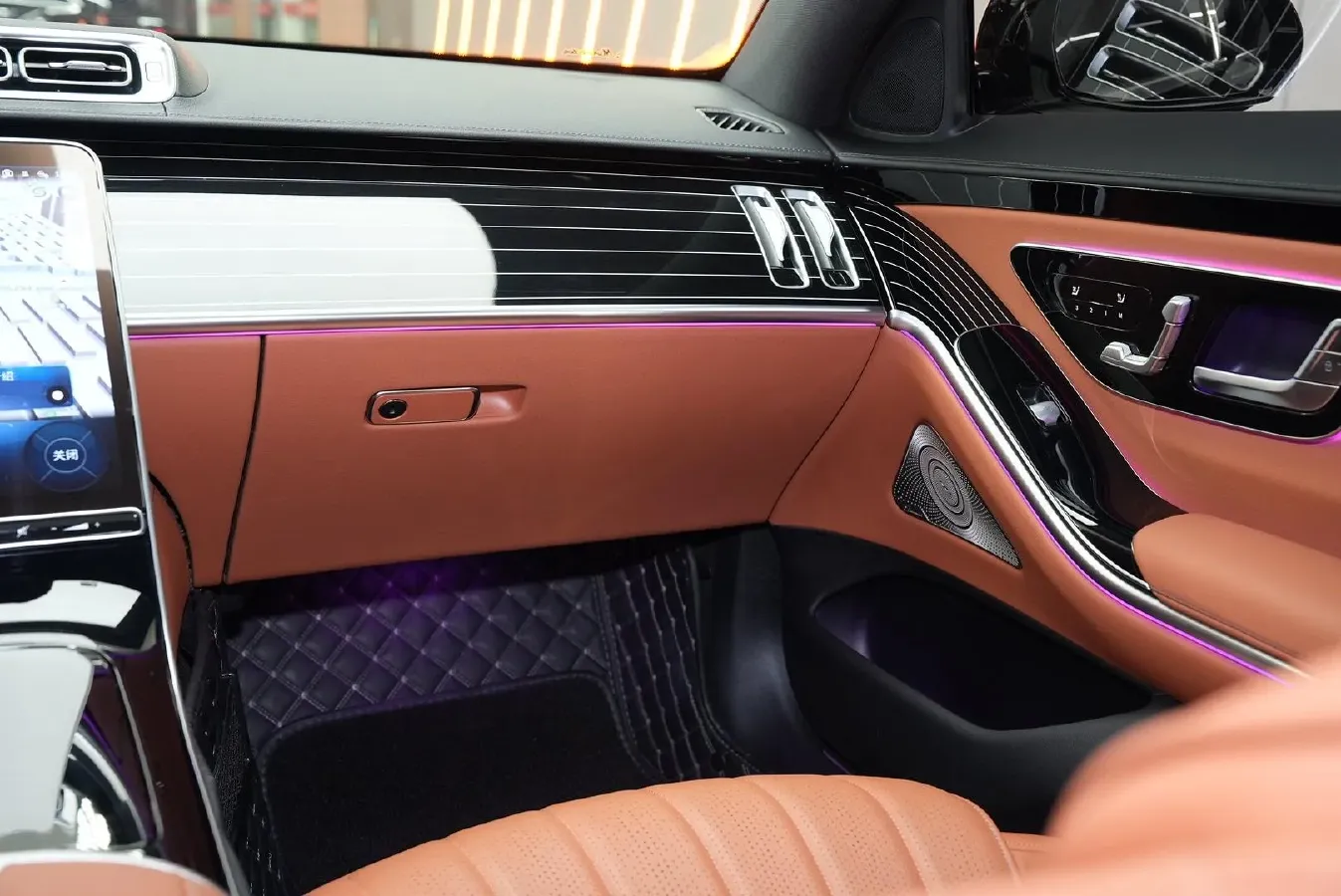 2024 Mercedes-Benz S Class 2.5T 367HP L6 9AT,autocango,china used car exporter,china ev exporter,chinese used car exporter,chinese used ev exporter