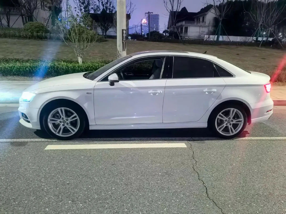 2020 Audi A3 1.4T 150HP L4 7DCT,autocango,china used car exporter,china ev exporter,chinese used car exporter,chinese used ev exporter