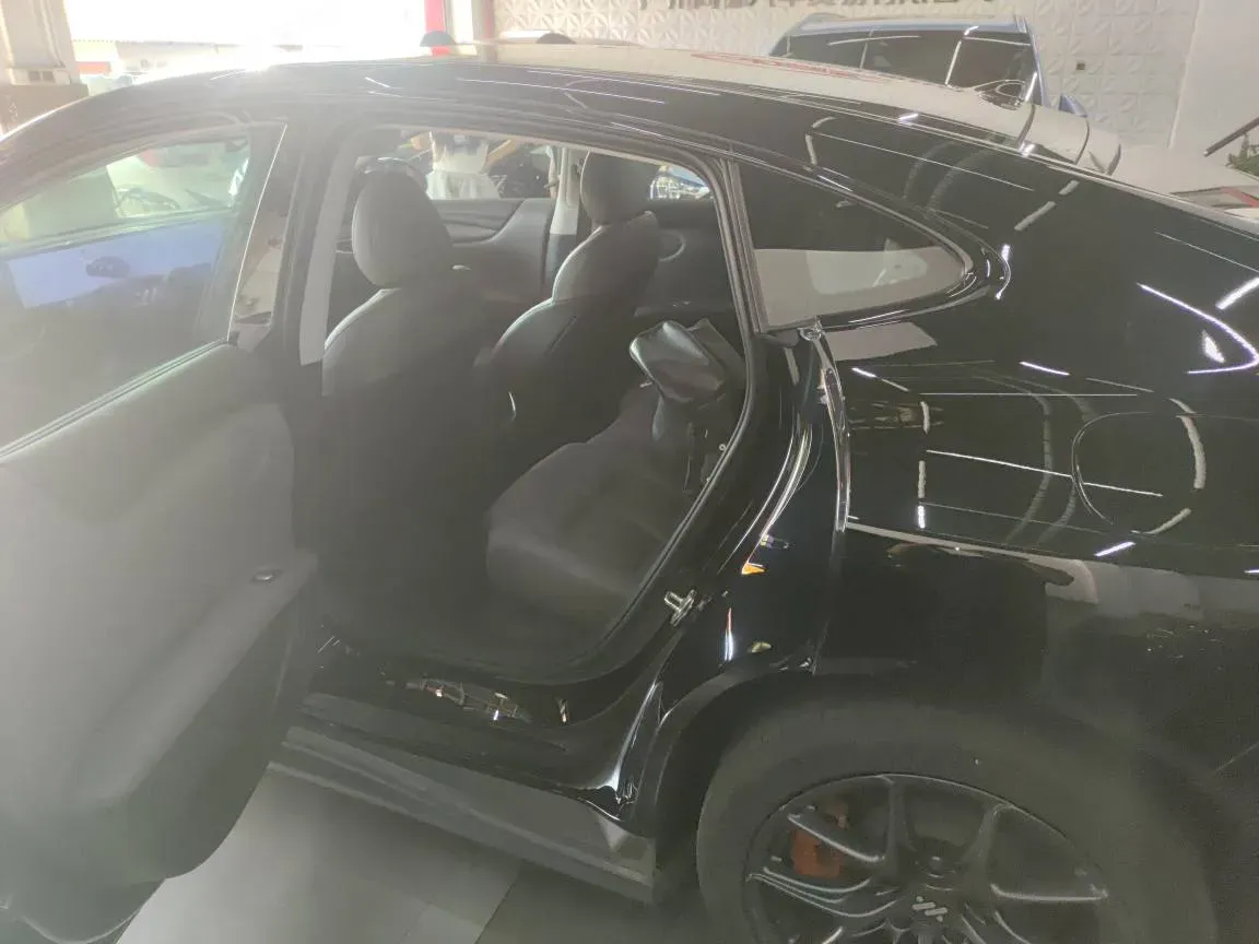 2024 IM L6 BEV 100KWH,autocango,china used car exporter,china ev exporter,chinese used car exporter,chinese used ev exporter