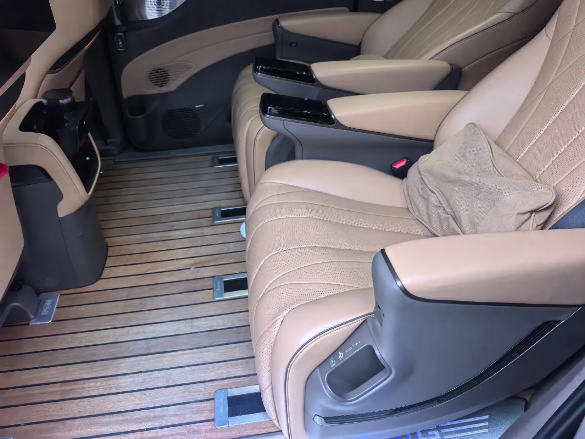 2022 Honda Odyssey 2.0L 146HP L4 E-CVT Hybrid,autocango,china used car exporter,china ev exporter,chinese used car exporter,chinese used ev exporter