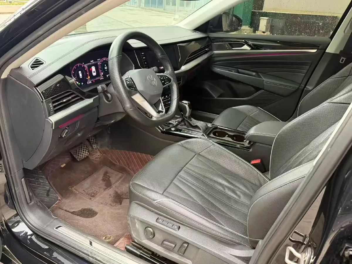 2022 Skoda Kodiak GT 2.0T 186HP L4 7DCT,autocango,china used car exporter,china ev exporter,chinese used car exporter,chinese used ev exporter