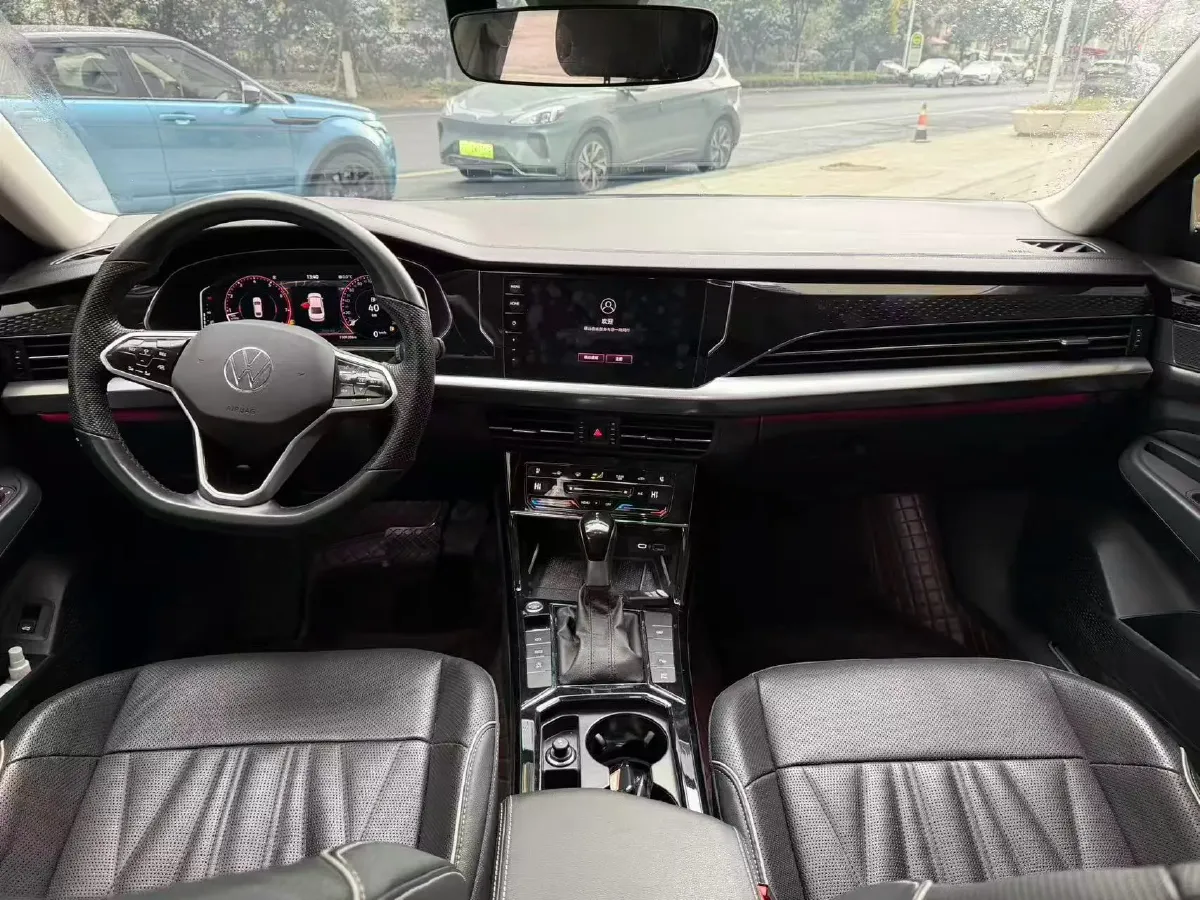 2022 Skoda Kodiak GT 2.0T 186HP L4 7DCT,autocango,china used car exporter,china ev exporter,chinese used car exporter,chinese used ev exporter