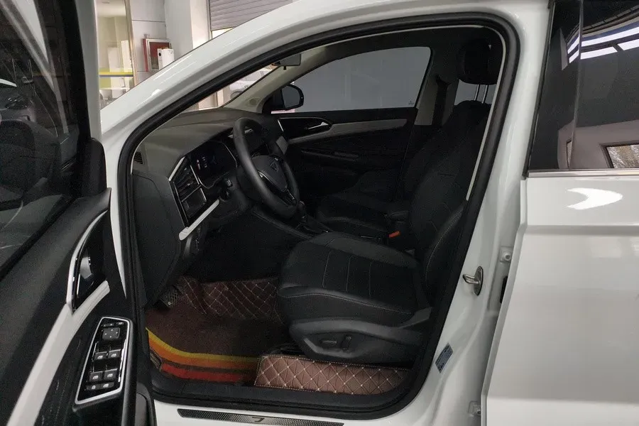 2023 Jetta VS7 1.4T 150HP L4 6AT,autocango,china used car exporter,china ev exporter,chinese used car exporter,chinese used ev exporter