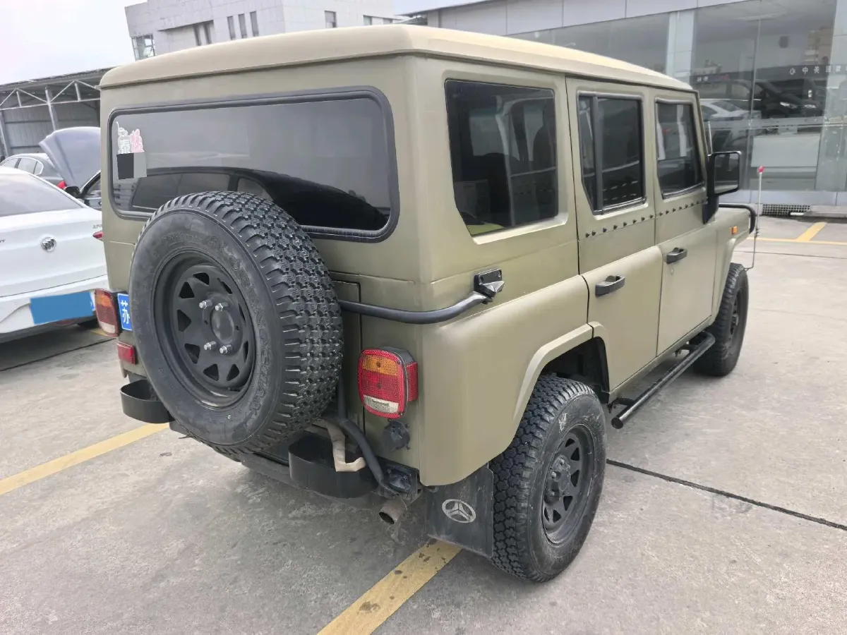 2022 BAW 212 2.0L 144HP L4 5MT,autocango,china used car exporter,china ev exporter,chinese used car exporter,chinese used ev exporter