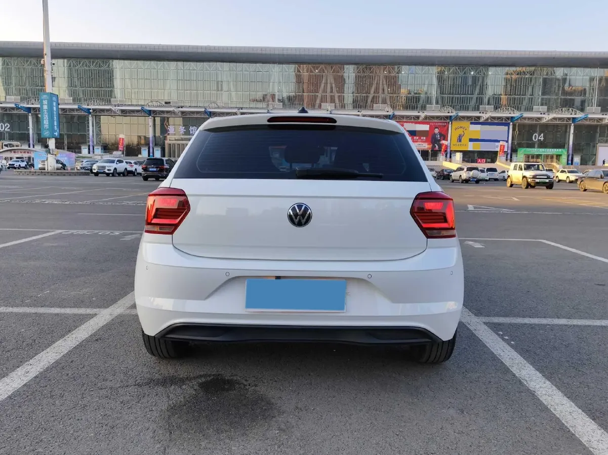 2023 Volkswagen Polo 1.5L 113HP L4 6AT,autocango,china used car exporter,china ev exporter,chinese used car exporter,chinese used ev exporter