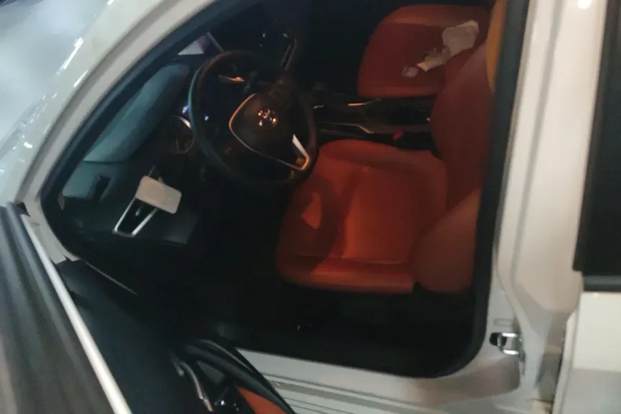 2021 Toyota Corolla 1.2T 116HP L4 CVT,autocango,china used car exporter,china ev exporter,chinese used car exporter,chinese used ev exporter