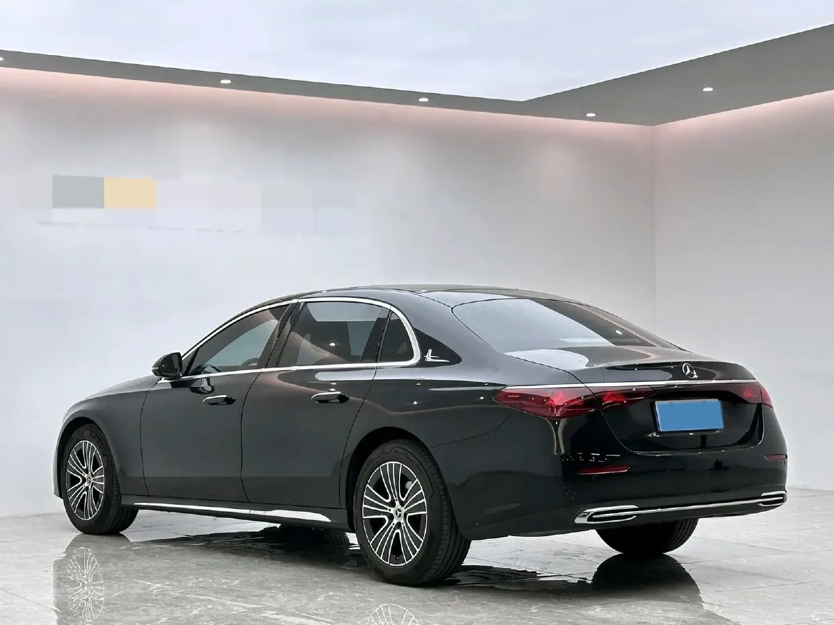 2025 Mercedes-Benz E Class 2.0T 204HP L4 9AT,autocango,china used car exporter,china ev exporter,chinese used car exporter,chinese used ev exporter