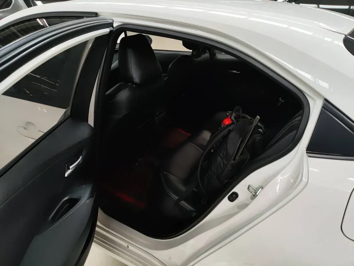 2021 Toyota Corolla 1.2T 116HP L4 CVT,autocango,china used car exporter,china ev exporter,chinese used car exporter,chinese used ev exporter