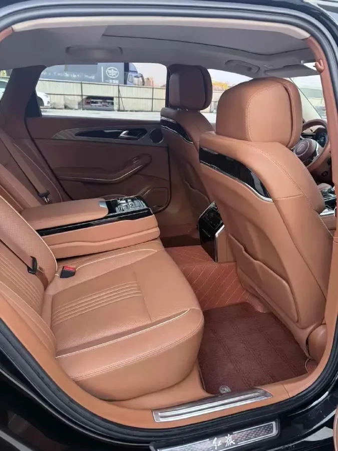2020 HongQi H9 2.0T 252HP L4 7DCT,autocango,china used car exporter,china ev exporter,chinese used car exporter,chinese used ev exporter