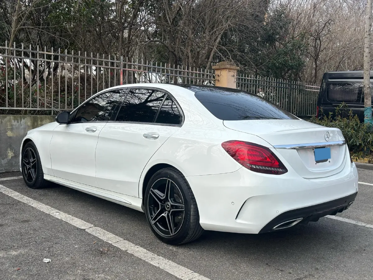 2021 Mercedes-Benz C Class 1.5T 184HP L4 9AT,autocango,china used car exporter,china ev exporter,chinese used car exporter,chinese used ev exporter