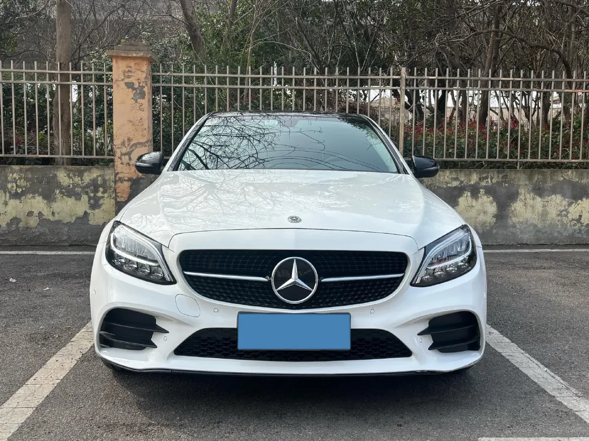 2021 Mercedes-Benz C Class 1.5T 184HP L4 9AT,autocango,china used car exporter,china ev exporter,chinese used car exporter,chinese used ev exporter